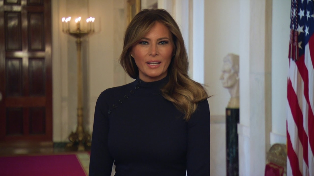Po porazu se je oglasila Melania Trump: bo res zapustila Donalda?