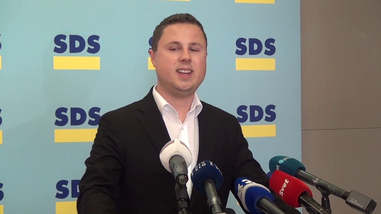 Jonas v kvizu užalil poslanca Mahniča, sedaj mu očitajo, da je pijanec