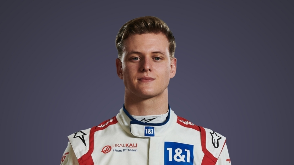 Schumacherjev sin dobil mesto v F1 za novo sezono, očetovo stanje neznanka