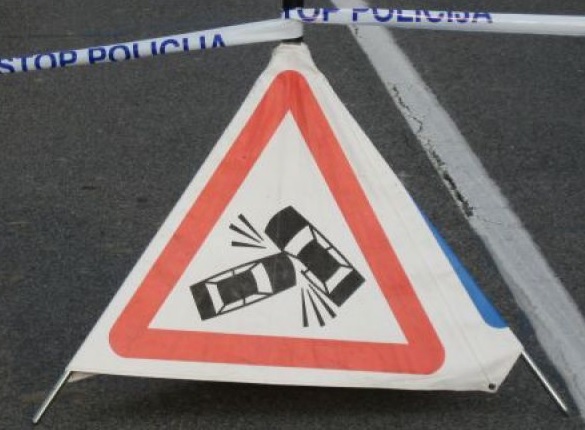 Slaba ura razmika! Dvakrat počilo na avtocesti pri Trebnjem