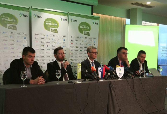 Slovenija ostaja na EP, nad EHF z vsemi pravnimi sredstvi!