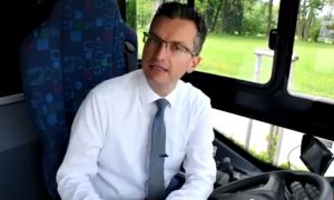 Se Marjan Šarec res ločuje?