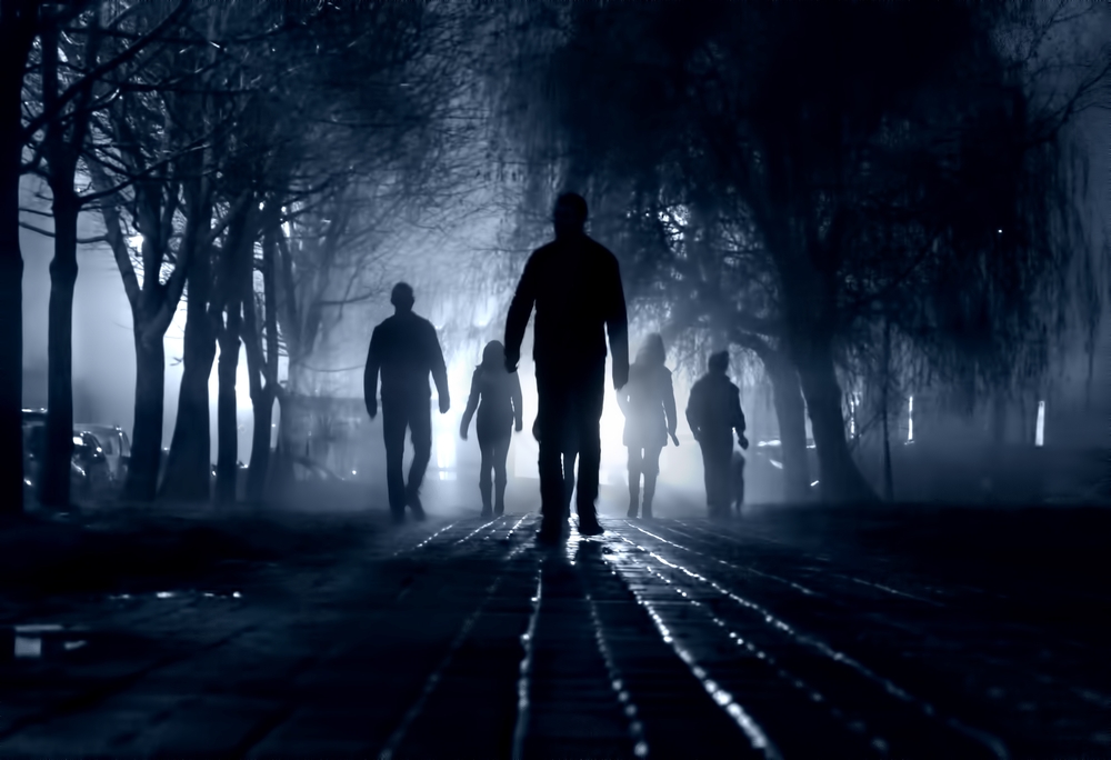 Nostradamus, to se ne sme uresničiti! Leta 2021 nas ogrožajo asteroid, zombi apokalipsa ...