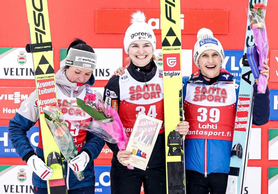 Super novica s Finske: Nika z rekordom skakalnice do zmage