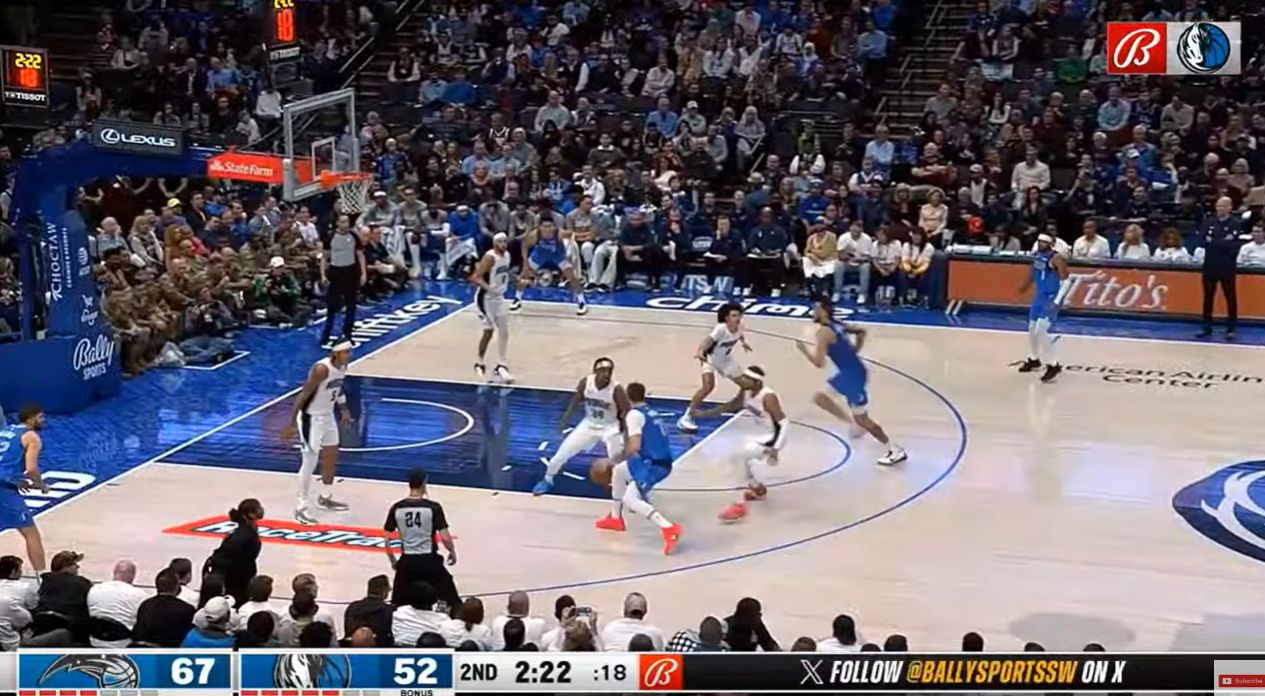 Brez besed! Luka s 45 točkami rešil Dallas, s podajami za zgodovino