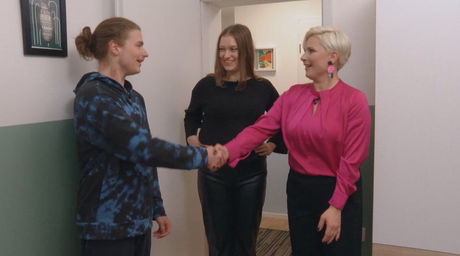 Vau, kaj so naredili z domom družine Auber! A gledalci udarili po mami in čistoči