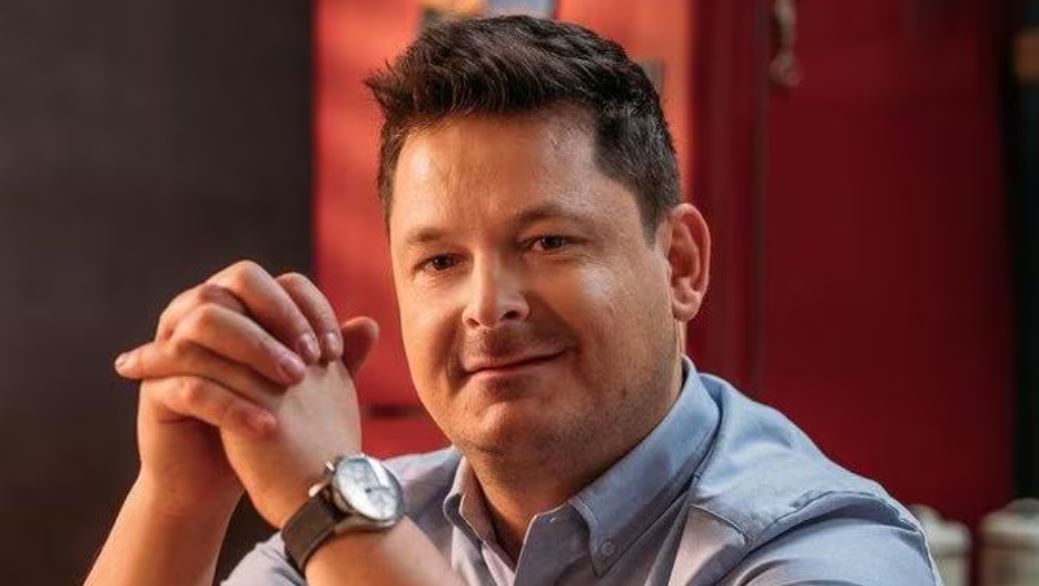 Vau, razkrito, kaj sodnik MasterChefa Slovenija in njegova družina seli posel