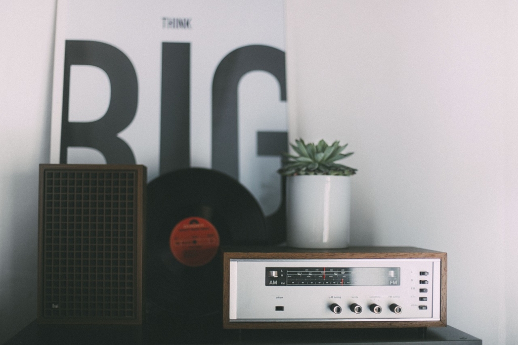 Radio od začetka do danes
