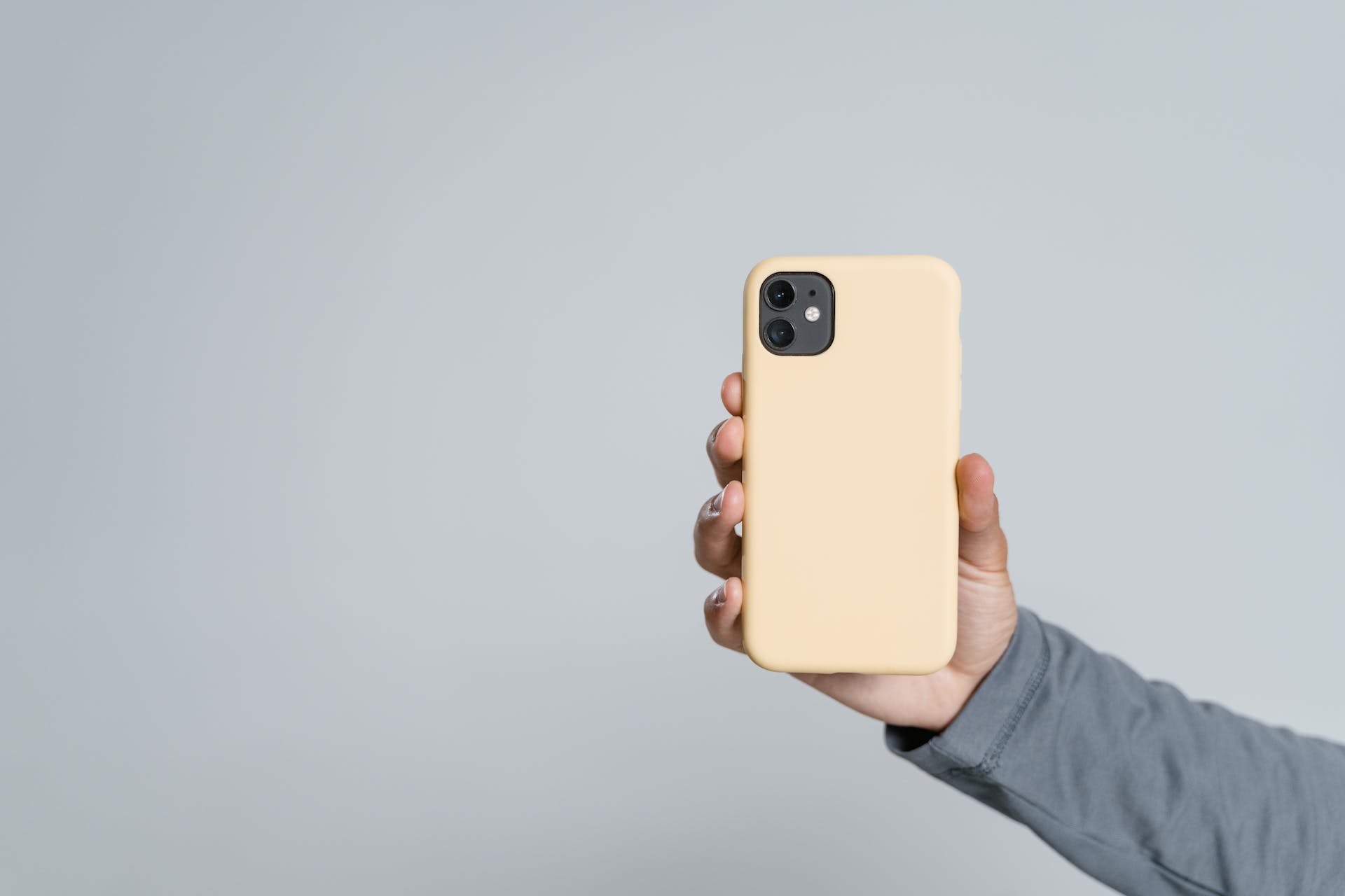 Kako pravilno očistiti silikonski ovitek za telefon?