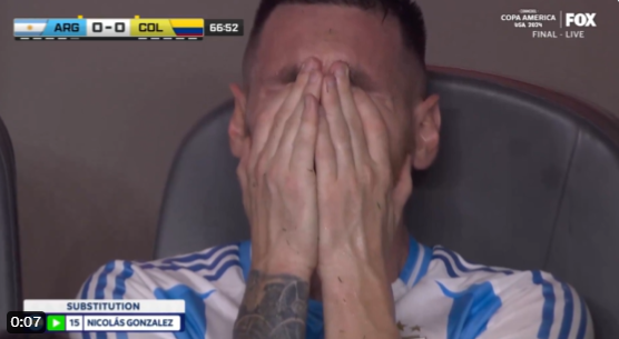 Messi neustavljivo jokal na tekmi Copa Americo