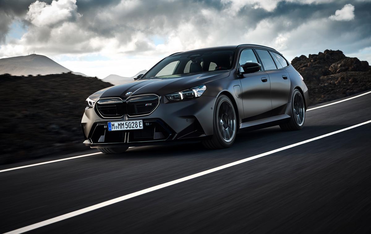 BMW M5 Touring: Vrnitev legendarnega karavana po 14 letih
