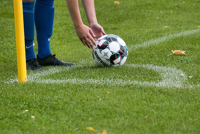 Evropsko prvenstvo v nogometu - mesta in stadioni