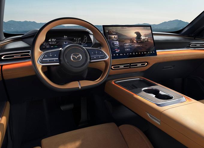 Mazda EZ-6: Nova električna limuzina na evropskih cestah