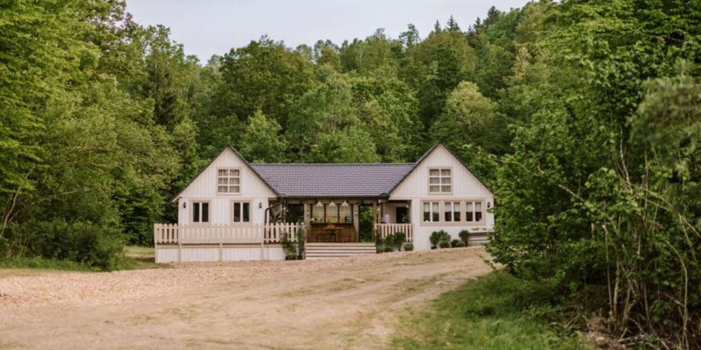 Nova sezona šova Kmetija bo postregla z nepozabnim posestvom na novi lokaciji