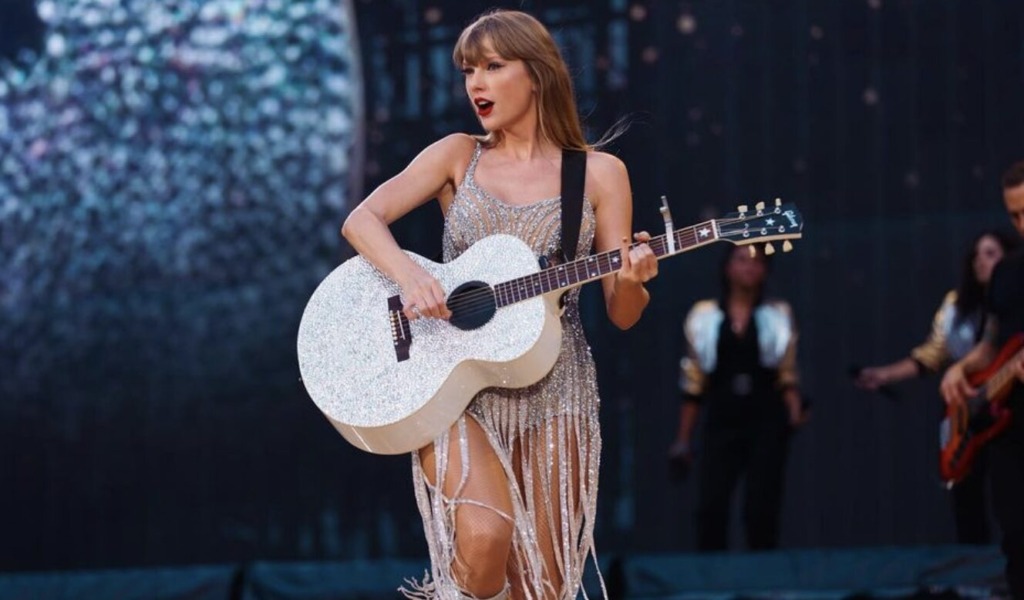 Taylor-Swift-kitara