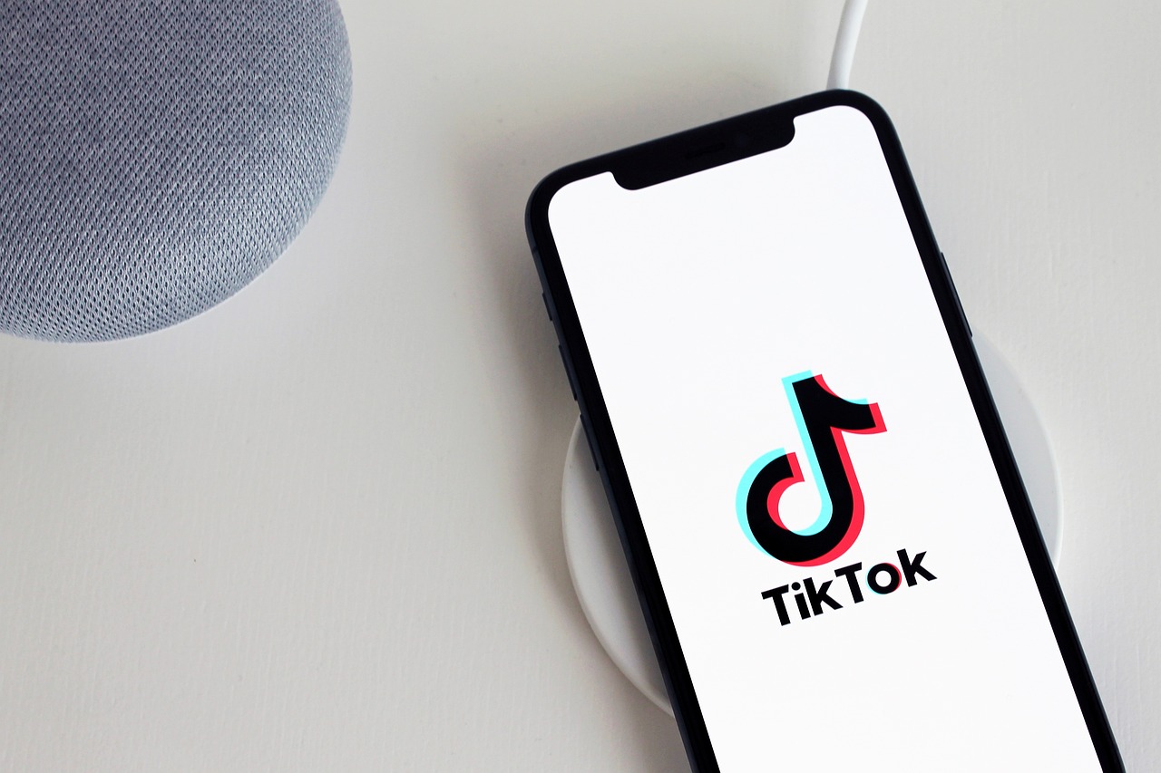 TikTok trajno umika sporno shemo nagrajevanja uporabnikov v EU