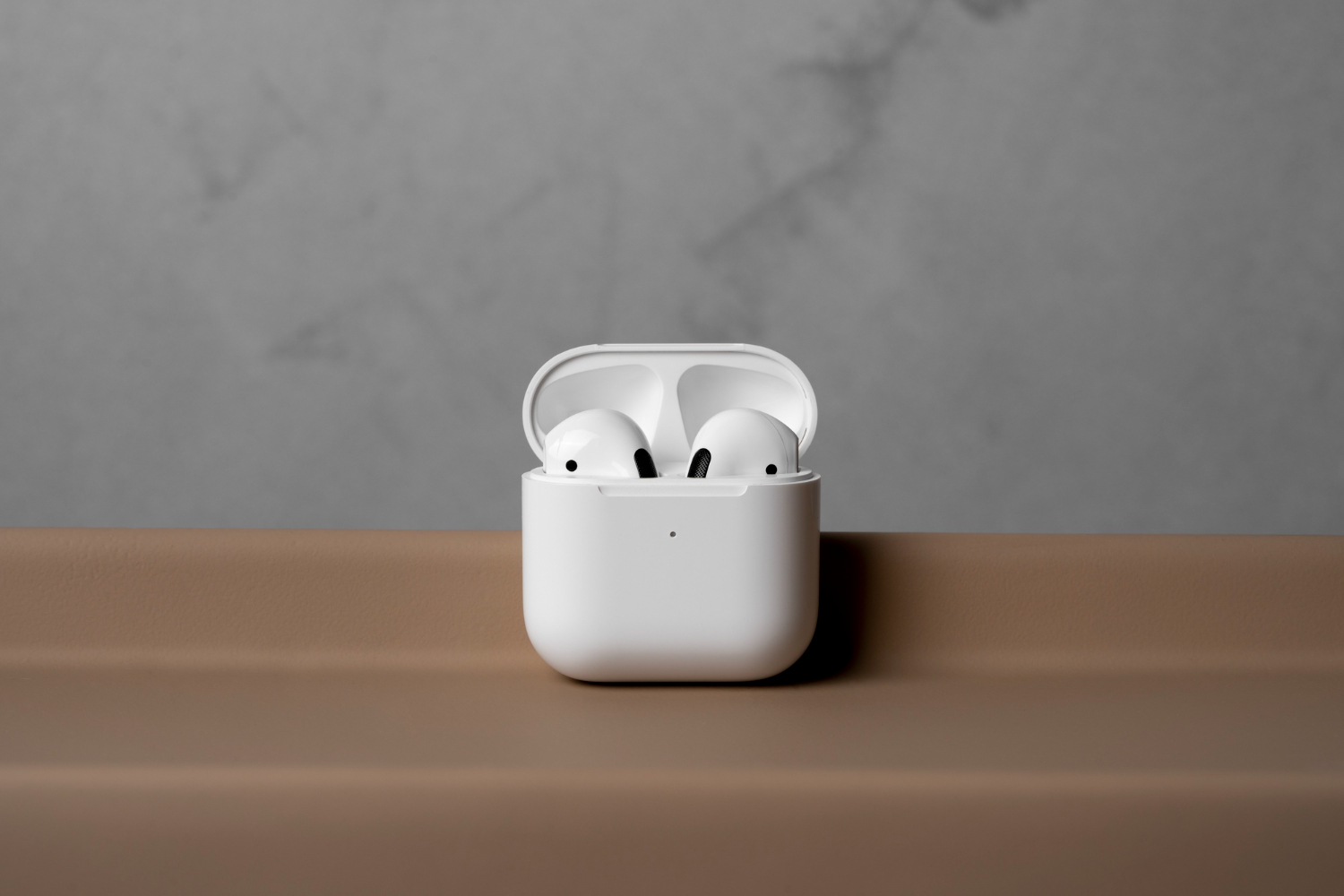 AirPods Pro 2: Slušalke, ki delujejo tudi kot slušni aparat