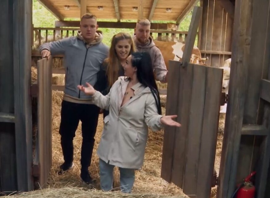 Drama na začetku Kmetije: Laura ob Nikovi izbiri že napovedala lakoto!