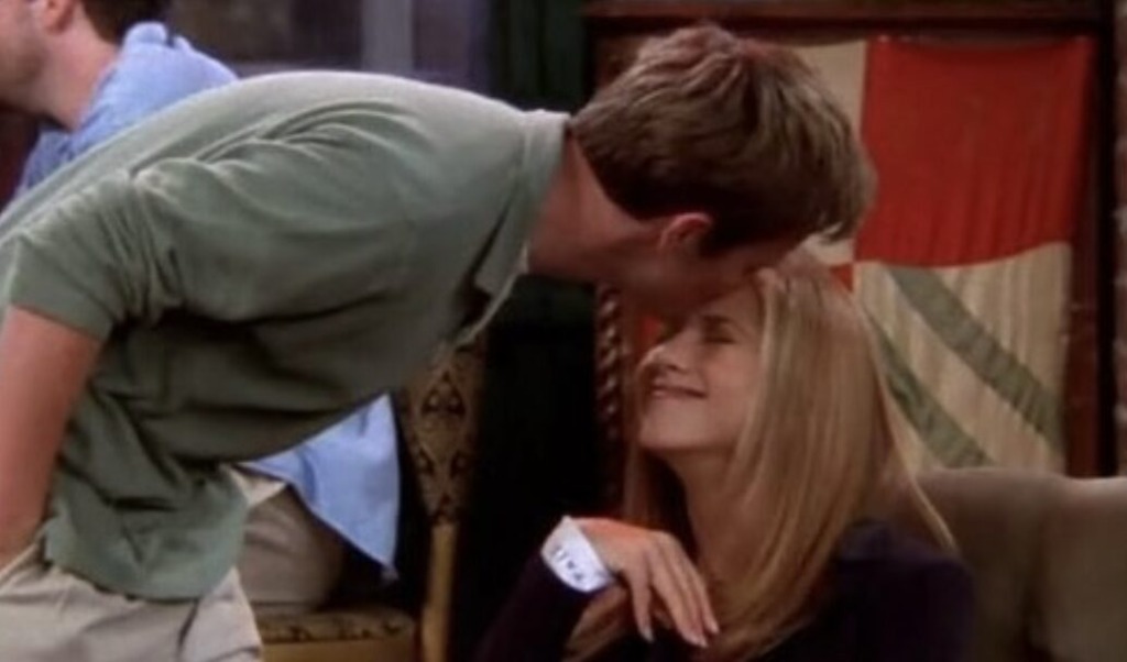 Jennifer Aniston z ganljivim poklonom Matthew Perryju ob obletnici njegove smrti (FOTO)