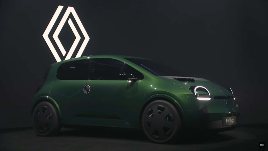 Ikonični Twingo se vrača – tokrat električni! Kaj vse prinaša novi model?