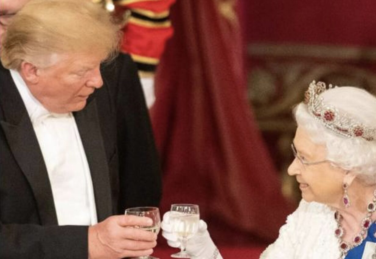 Končno razkrito: Pravi razlogi, zakaj kraljica Elizabeta II. ni marala Donalda Trumpa
