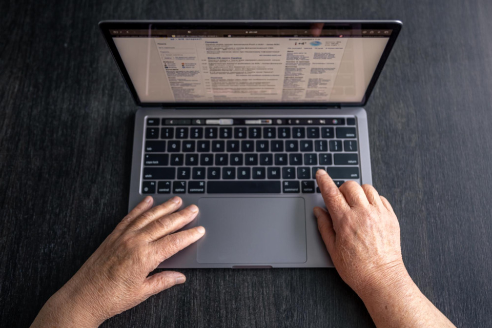 Microsoft Beležnica prejema funkcijo umetne inteligence 'Rewrite' za izboljšanje besedil