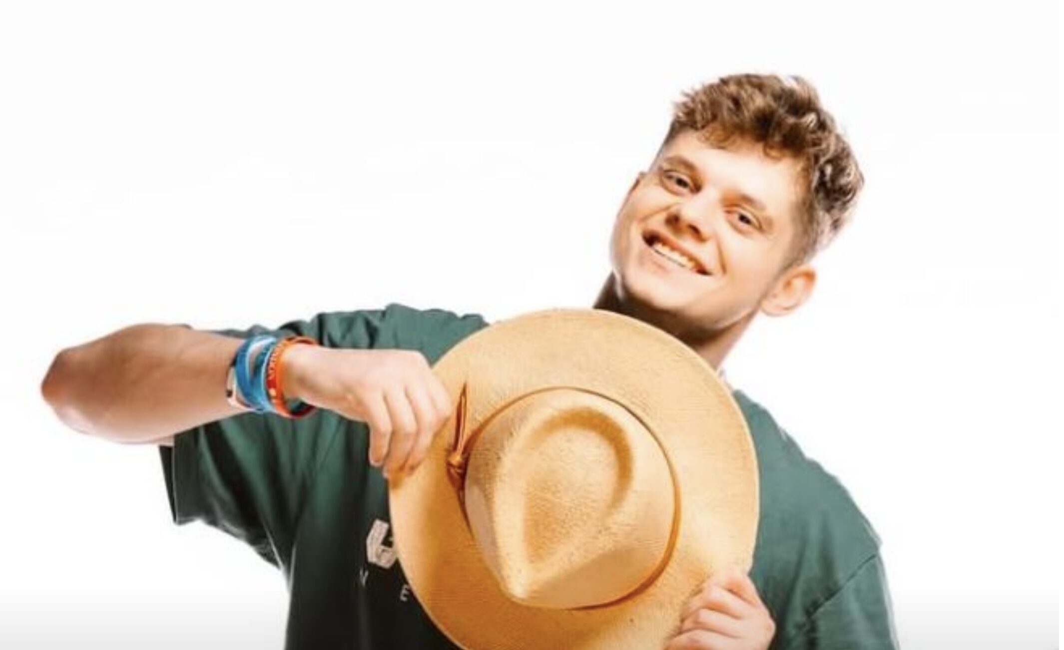 Ste vedeli kaj počne Tim Novak, ko ugasnejo kamere?