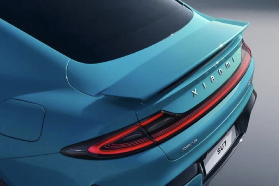 Xiaomi prehaja iz telefonov na ceste: SU7 – električni avtomobil, ki združuje moč Porscheja in Tesle