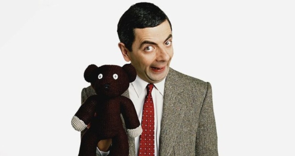 Rowan Atkinson pri 70-ih: Ali bo še kdaj oblekel plašč Gospoda Beana?