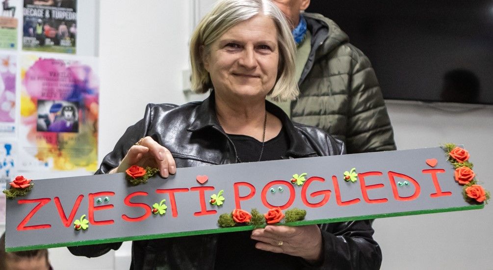 Čarobnost "Zvestih pogledov" v objektivu Mete Kuhar