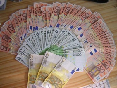 Po življenju v dolgovih bodo ta 3 znamenja končno postajala bogata! Usoda jim vrača srečo