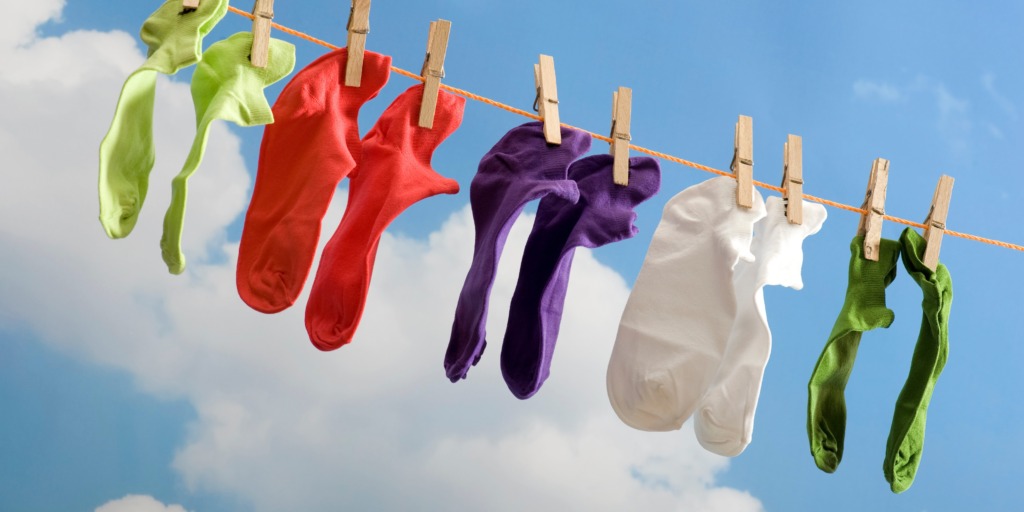 nogavice-susenje - NaDlani.si nogavice