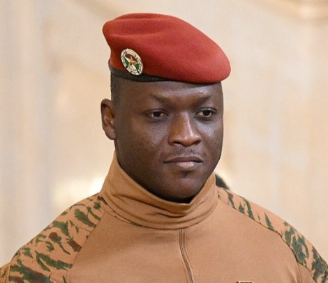 Burkina Faso in prepoved istospolne zveze: nov zakon sproža globalne odzive