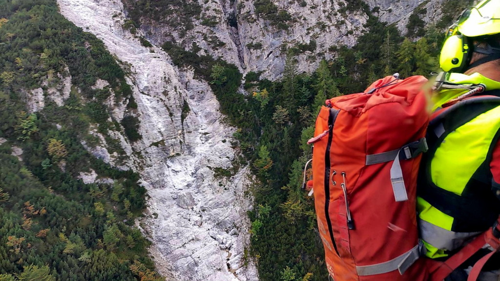Neoznačena pot usodna za pohodnico v občini Kranjska Gora (FOTO)
