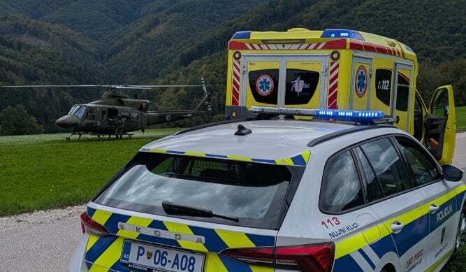 Foto: Policija in reševalci Vir: Facebook (PU Ljubljana)