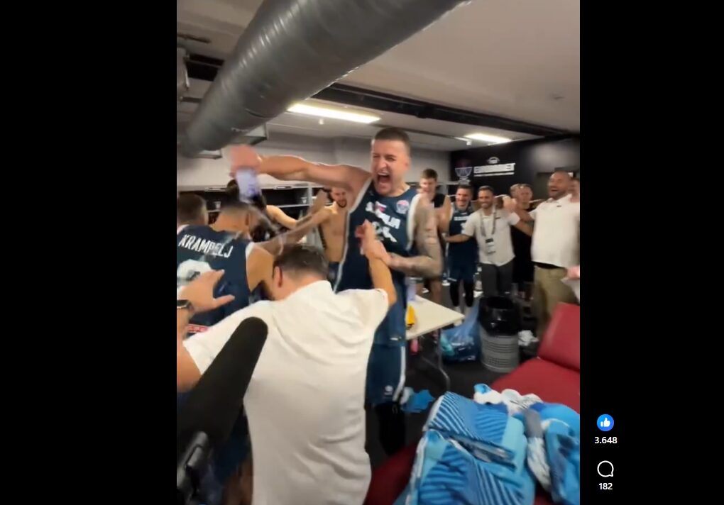Ste videli, kako so naši košarkarji slavili zmago proti Italiji? To so posnetki iz garderobe. Vemo, kdaj igramo z Nemci