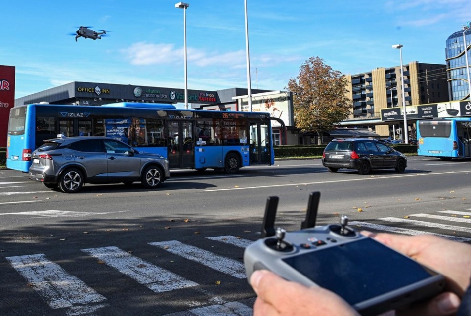Včeraj je hrvaška policija izvedla skoraj neverjetno akcijo kontrole prometa – poglejte s čim so se lotili voznikov (FOTO)