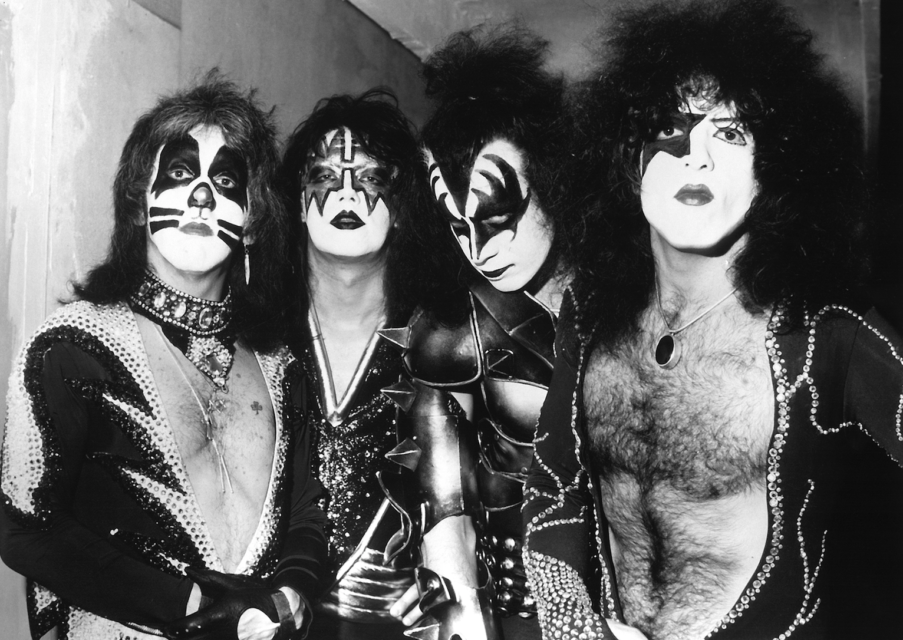 KISS - NaDlani.si