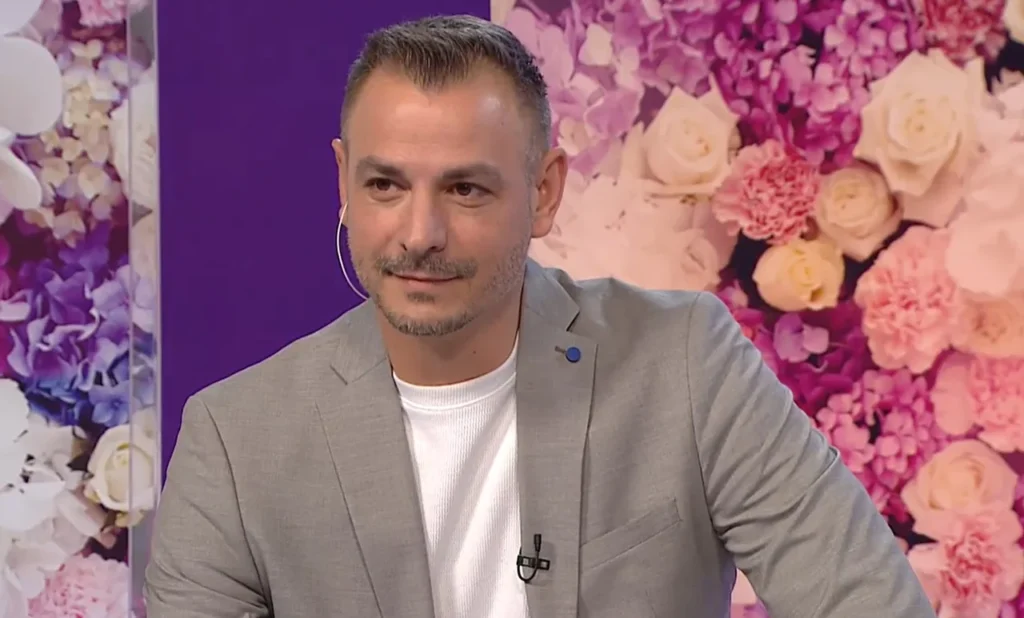 Miha Hercog opažen v objemu te znane lepotice – nova romanca na obzorju?