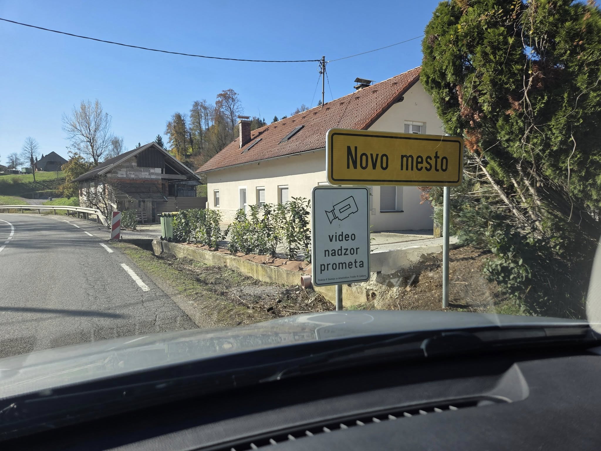 novo-mesto-tabla - NaDlani.si