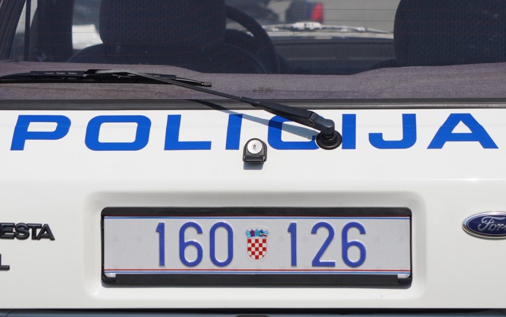 policija-hr - NaDlani.si