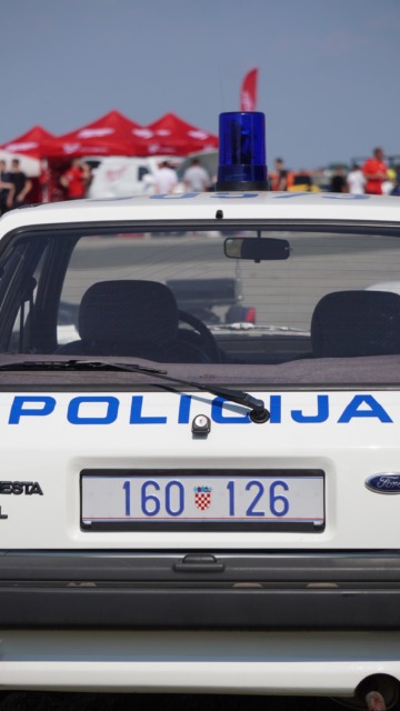 policija-hr - NaDlani.si