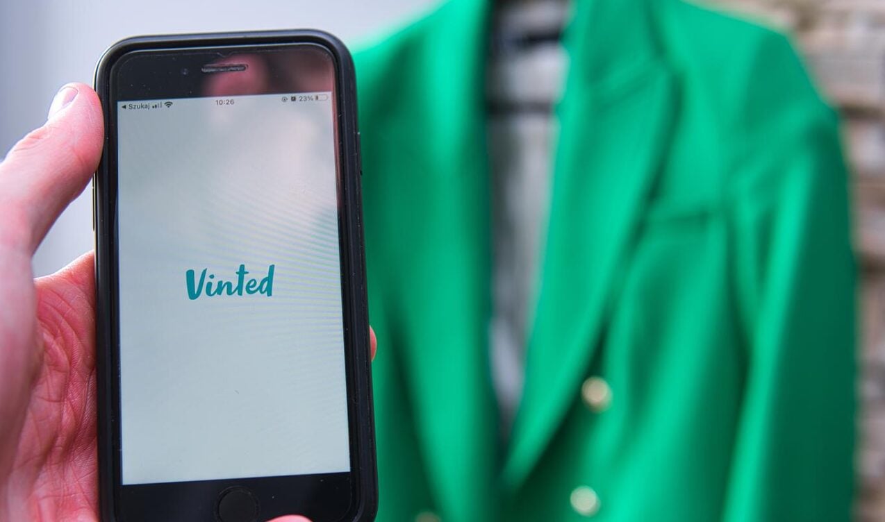 vinted Siol_net - NaDlani.si končno dostopajo do Vinteda – aplikacije za nakup in prodajo rabljenih oblačil, obutve in dodatkov brez provizije.
