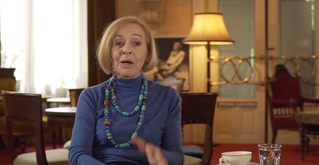 Slovenska igralka se bori s težko boleznijo: “Nekaj let bi pa še rada živela!”