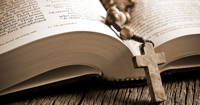 Podporniki zakona o pomoči pri prostovoljnem končanju življenja (evtanaziji) : “Cerkev presega mejo med vero in politiko!”