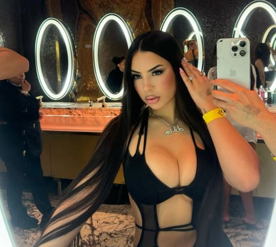 V svoji zadnji objavi na Instagramu, 30. oktobra, je De La Rosa napovedala nov glasbeni projekt. FOTO: Instagram