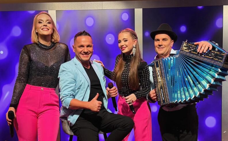 Najmlajša članica skupine Atomik Harmonik danes praznuje – njena starost vas bo presenetila (FOTO)