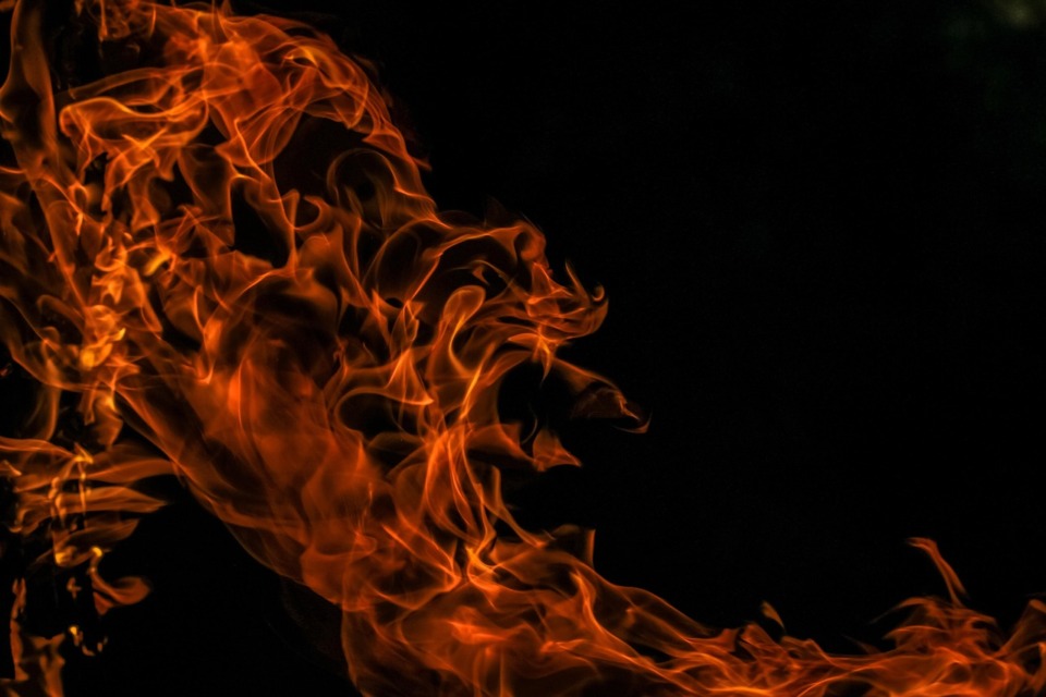 Ljudje v elementu ognja so polni entuziazma, a se hitro "vžgejo" in tudi hitro izgorijo