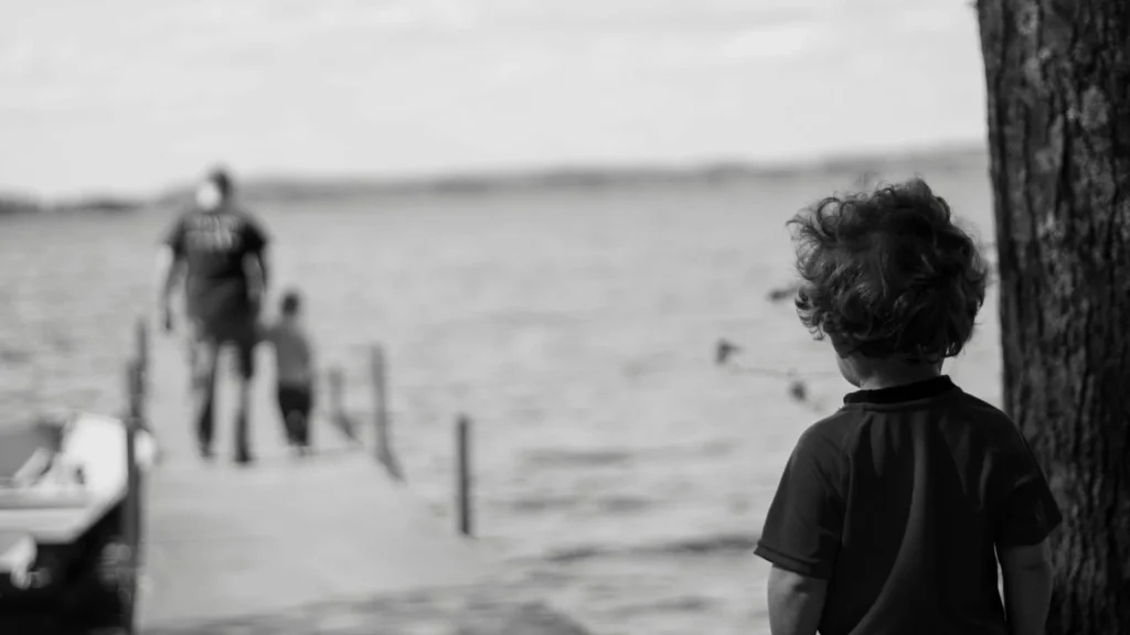 Ko dom ni več varen: šokantni podatki o odvzemih otrok v Spodnjem Podravju