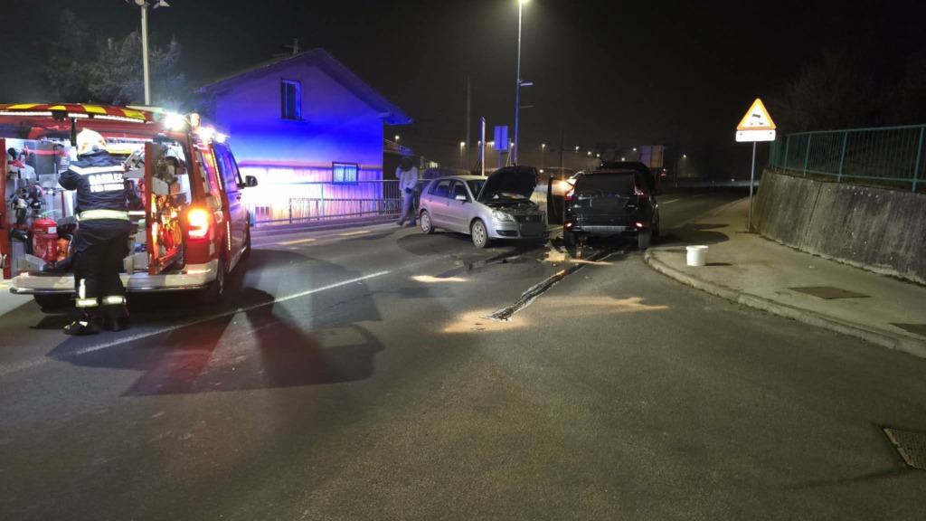 Prometna nesreča; vir: Facebook/ PGD Sevnica